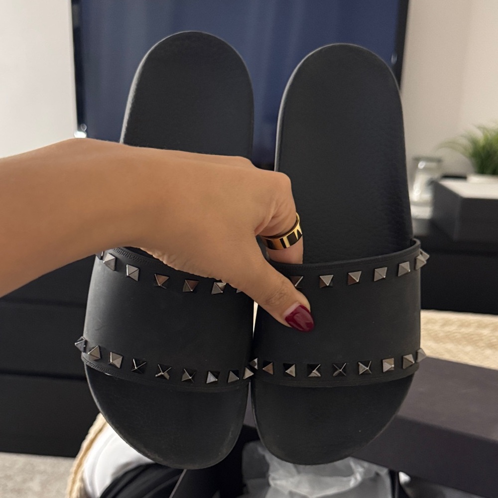 Valentino Garavani Rockstud slide sandals